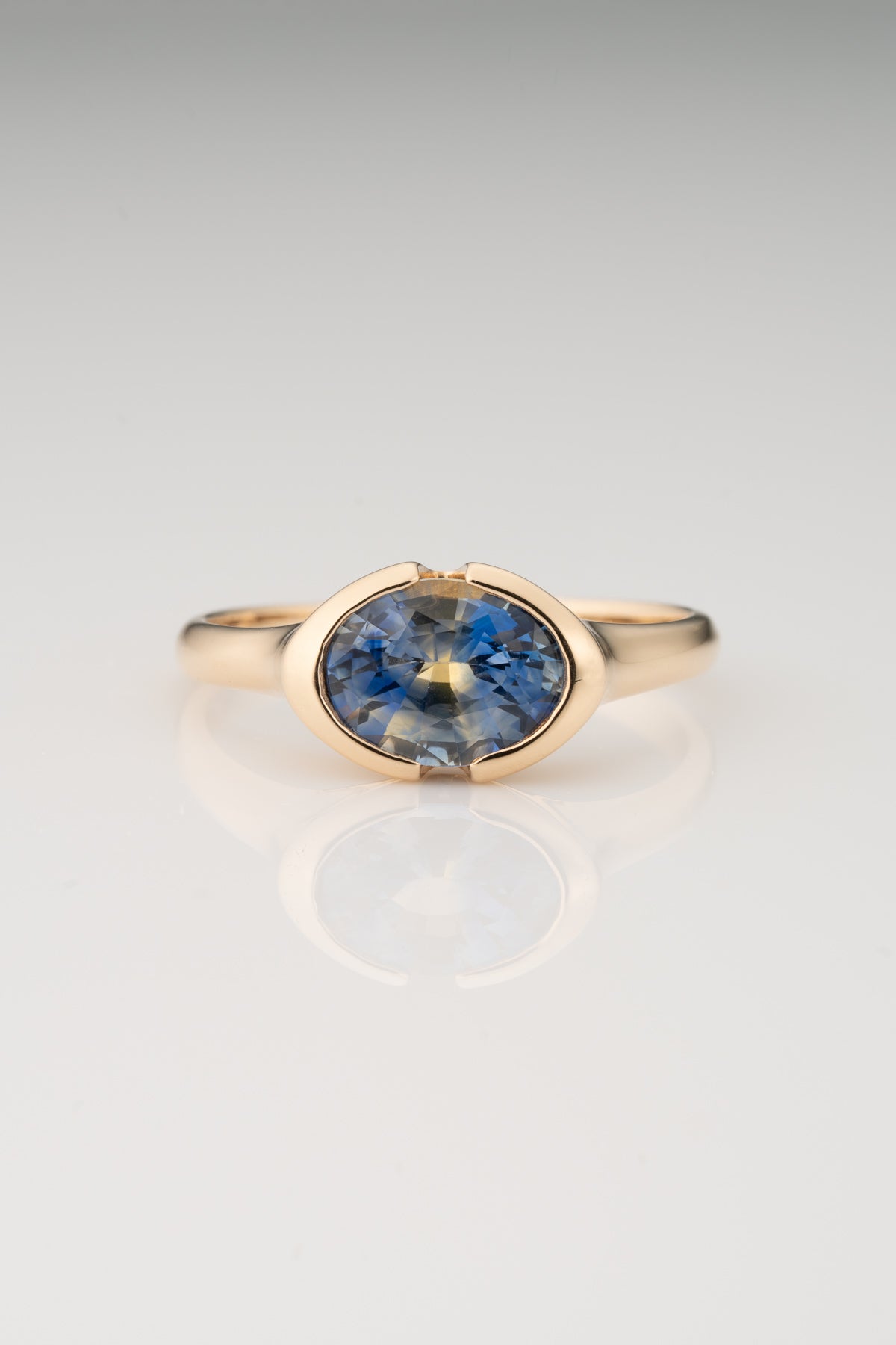 EAST WEST PARTI SAPPHIRE SOLITAIRE