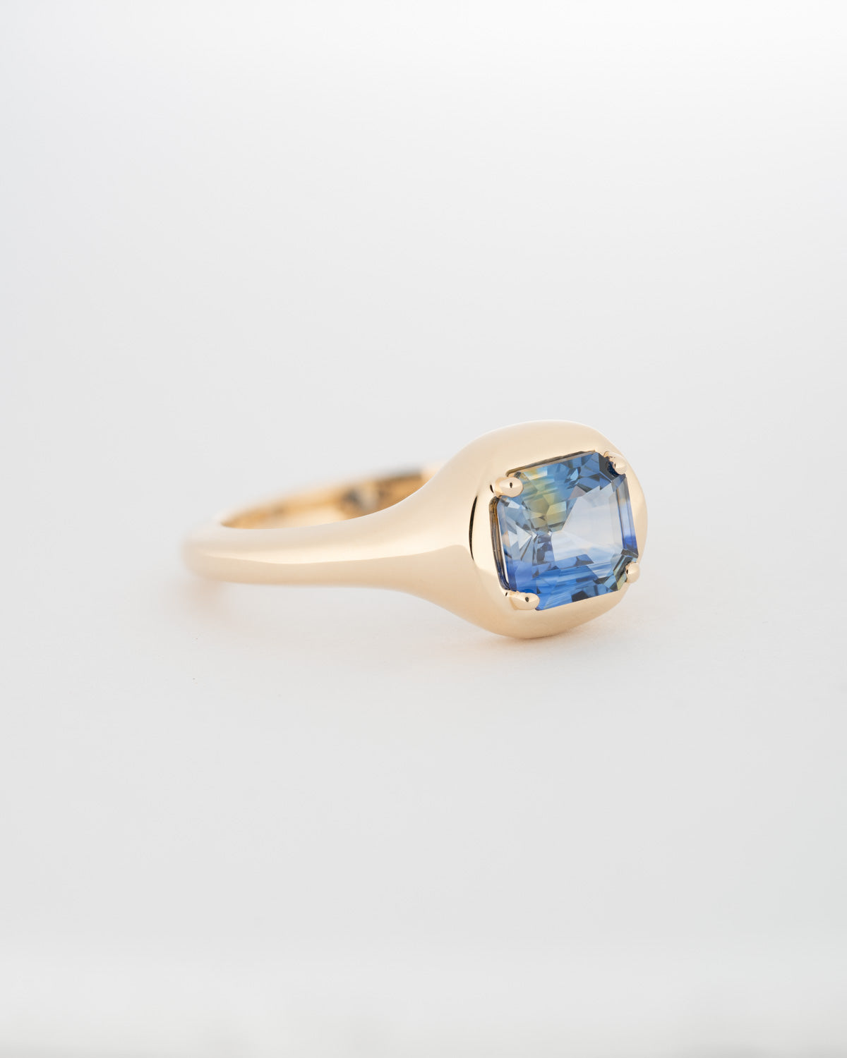 BLUE YELLOW PARTI SAPPHIRE SOLITAIRE