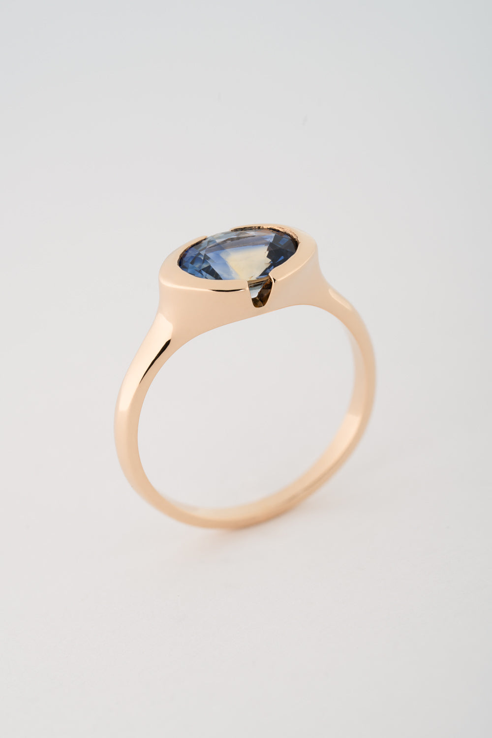 EAST WEST PARTI SAPPHIRE SOLITAIRE