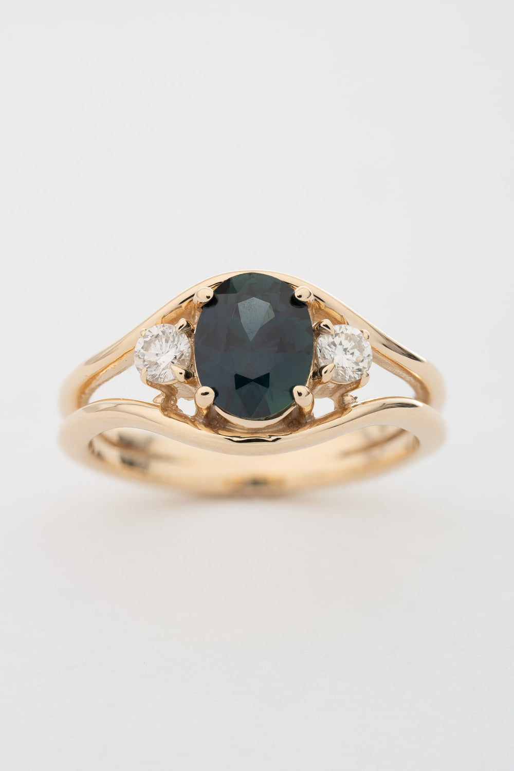 PEACOCK SAPPHIRE DOUBLE BAND RING