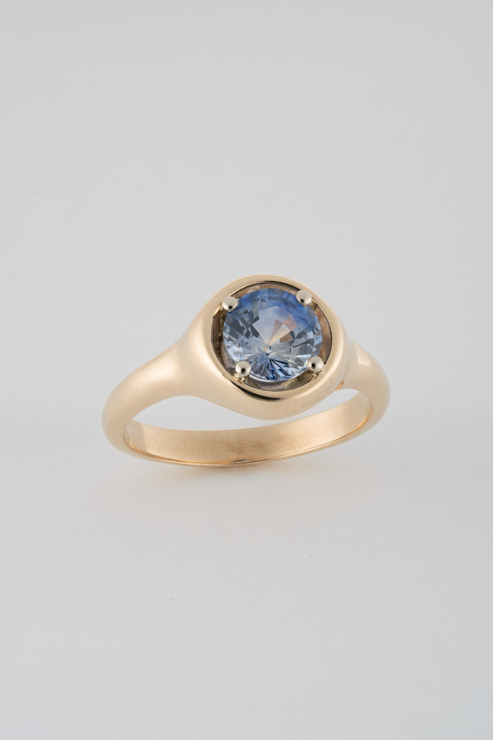 PARTI SAPPHIRE SIGNET RING