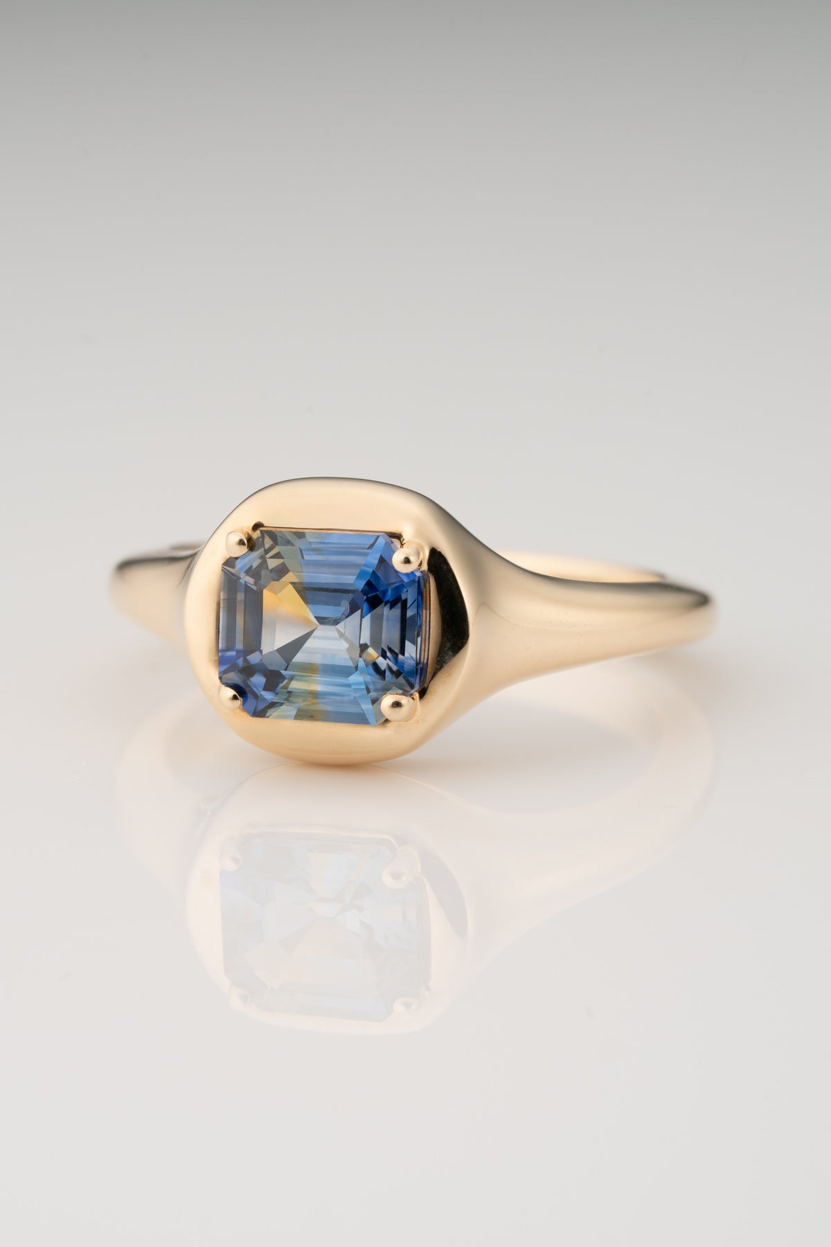 BLUE YELLOW PARTI SAPPHIRE SOLITAIRE